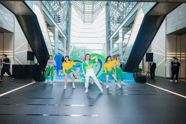 北京环球金融中心公益运动会正式启幕