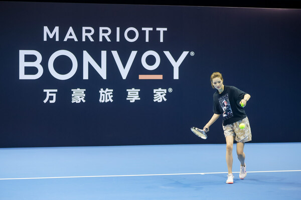 网坛传奇李娜现身万豪旅享家大师班互动