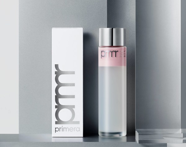 图为芙莉美娜水润光感精华水