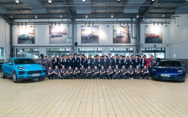 捷成集团旗下的杭州西湖保时捷中心