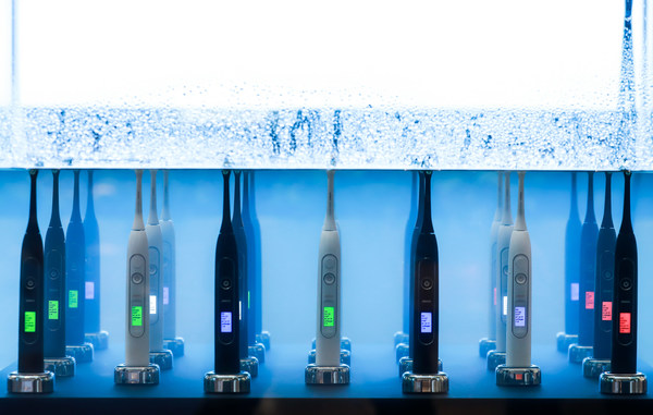 planck O1自适应声波电动牙刷的水下可靠性测试