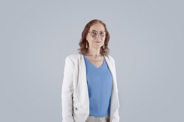 获奖者艾丽西亚-迪肯斯坦（Alicia DICKENSTEIN）教授 拉美和加勒比海地区