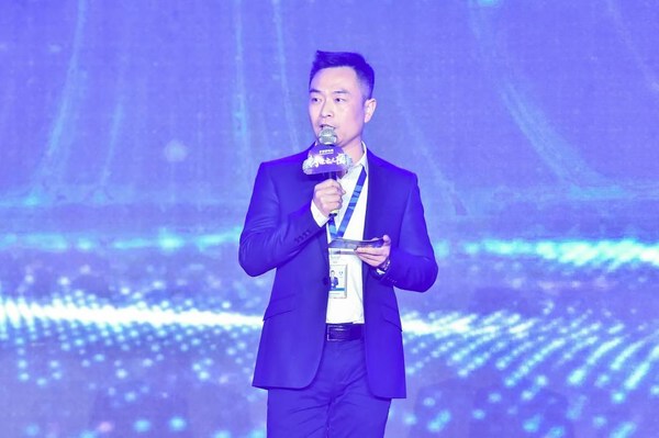 钢银科技首席商务官 杨鹏