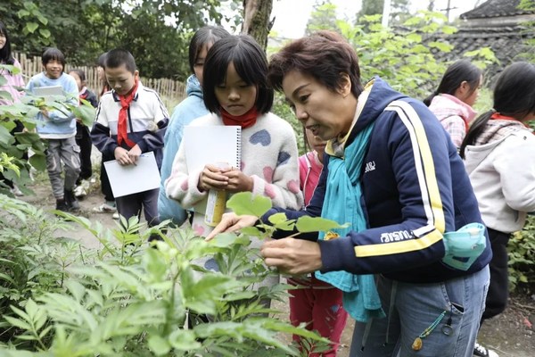 中国自然教室计划“为爱黔行”绘画工作坊 中国自然教室计划“为爱黔行”绘画工作坊