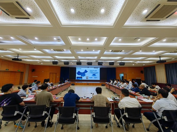 “蓝色循环”新模式研讨会现场聚集行业专家