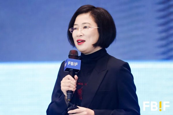 贝恩公司全球专家合伙人鲁秀琼女士发表主席致辞