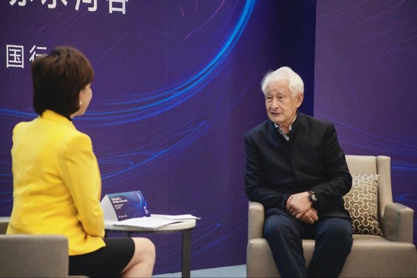 中国酿酒大师、贵州白酒形象代言人季克良