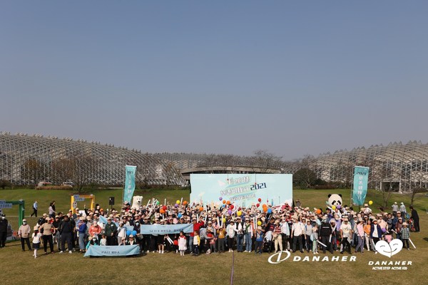 丹纳赫“慈善健康行”活动吸引了众多员工家属及子女参与
