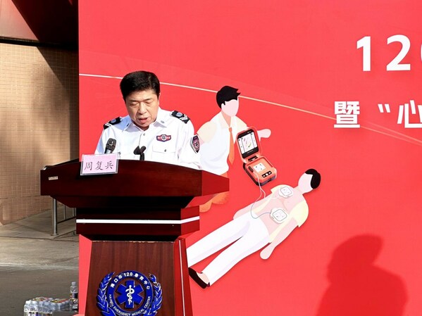 海口市120急救中心主任周复兵